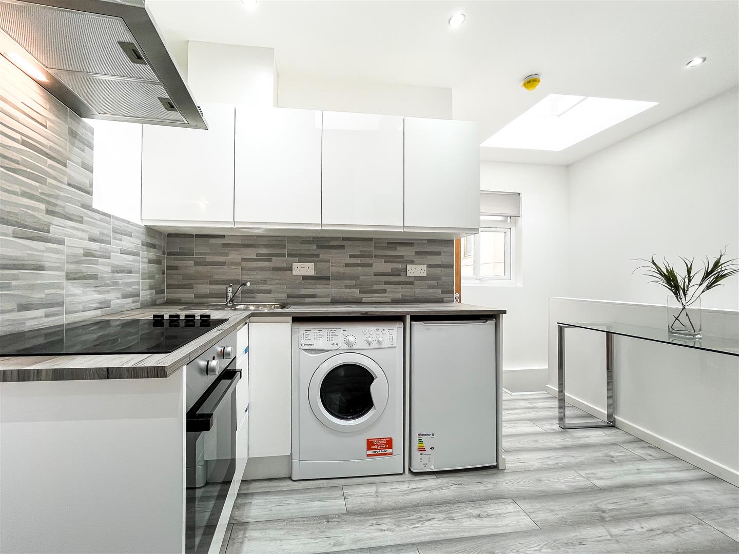 1 bed property in Petty France, St James